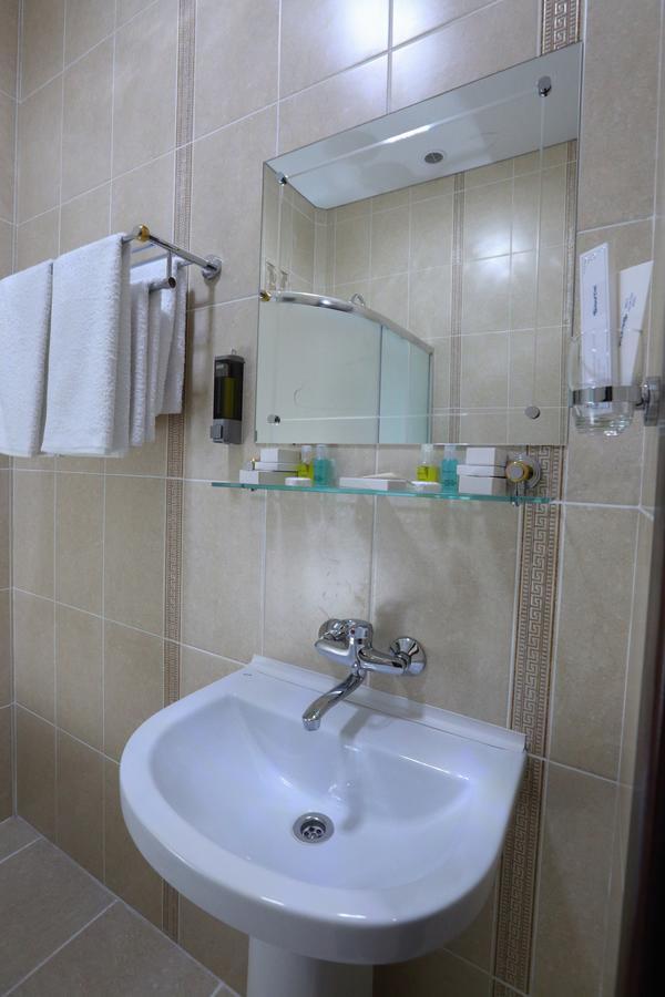 Hotel Bahetle Ekibasztuz Kültér fotó