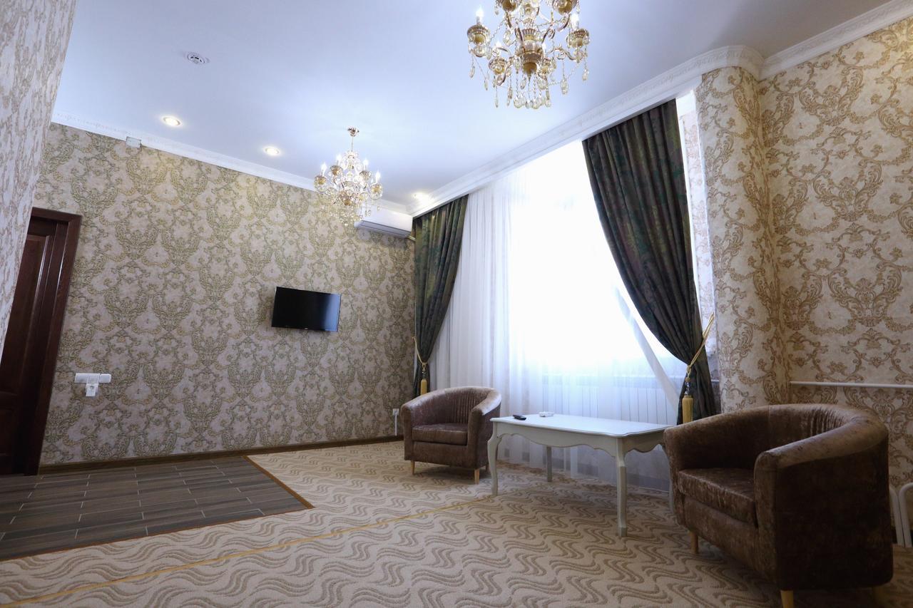 Hotel Bahetle Ekibasztuz Kültér fotó